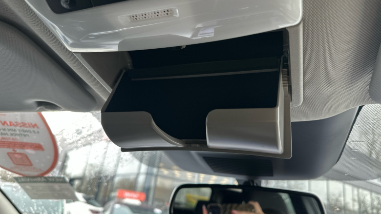 Nissan Qashqai 1.3 DiG-T MH N-Connecta 5dr Petrol Hatchback